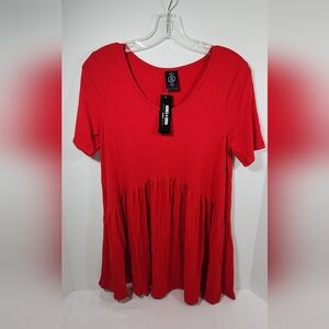 NWT Agnes & Dora Women’s Muse Tunic Size Small Red
